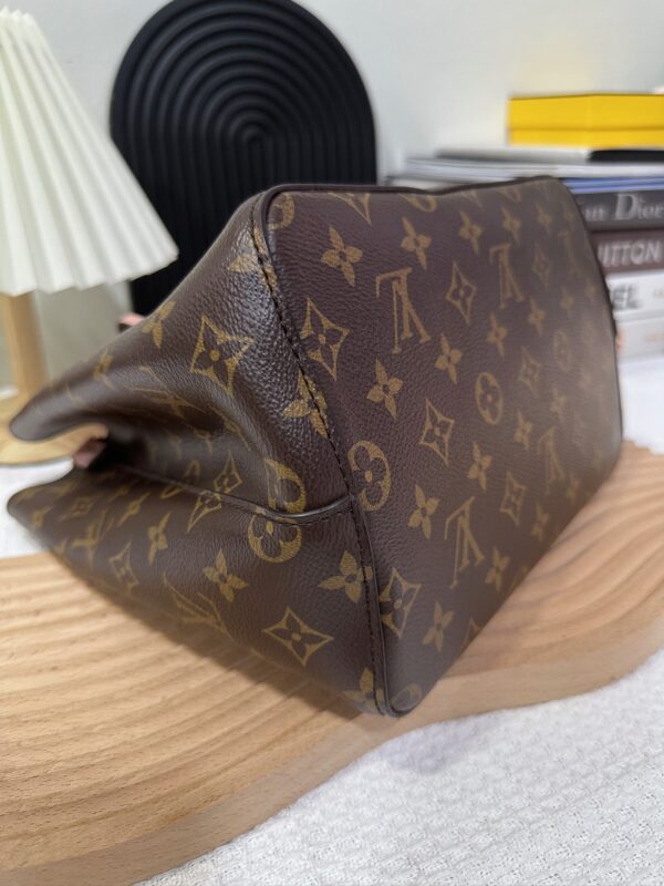 LV Neo Noe Pink Microchip 94% New - Image 7