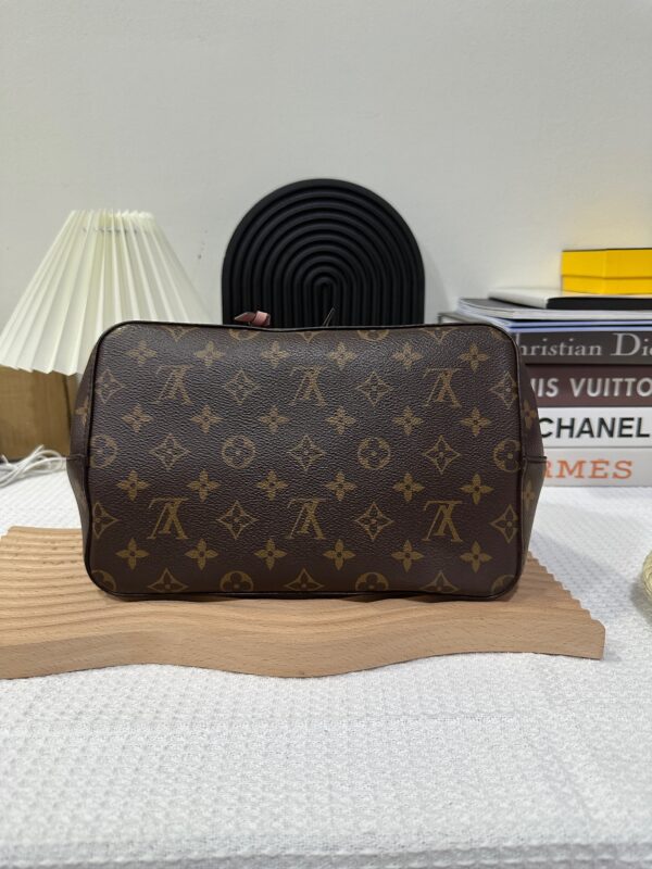 LV Neo Noe Pink Microchip 94% New - Image 6