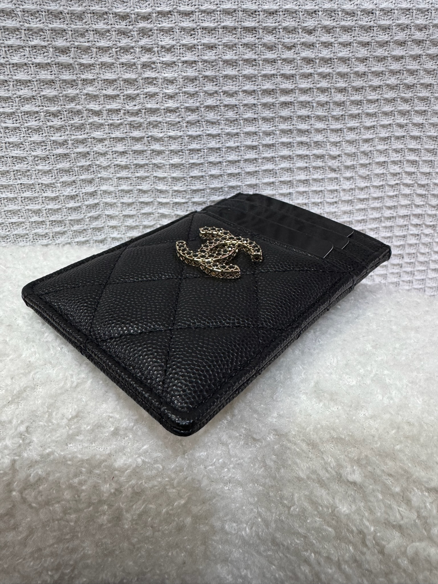 Chanel Crystal Vertical Card Holder 95 New - Image 7