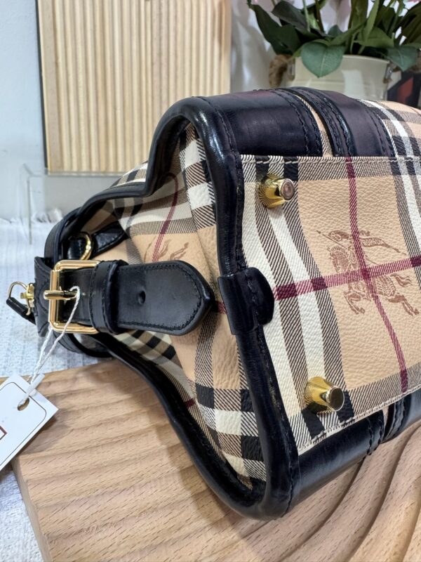 Burberry Haymarket Check Tote 92 New - Image 7
