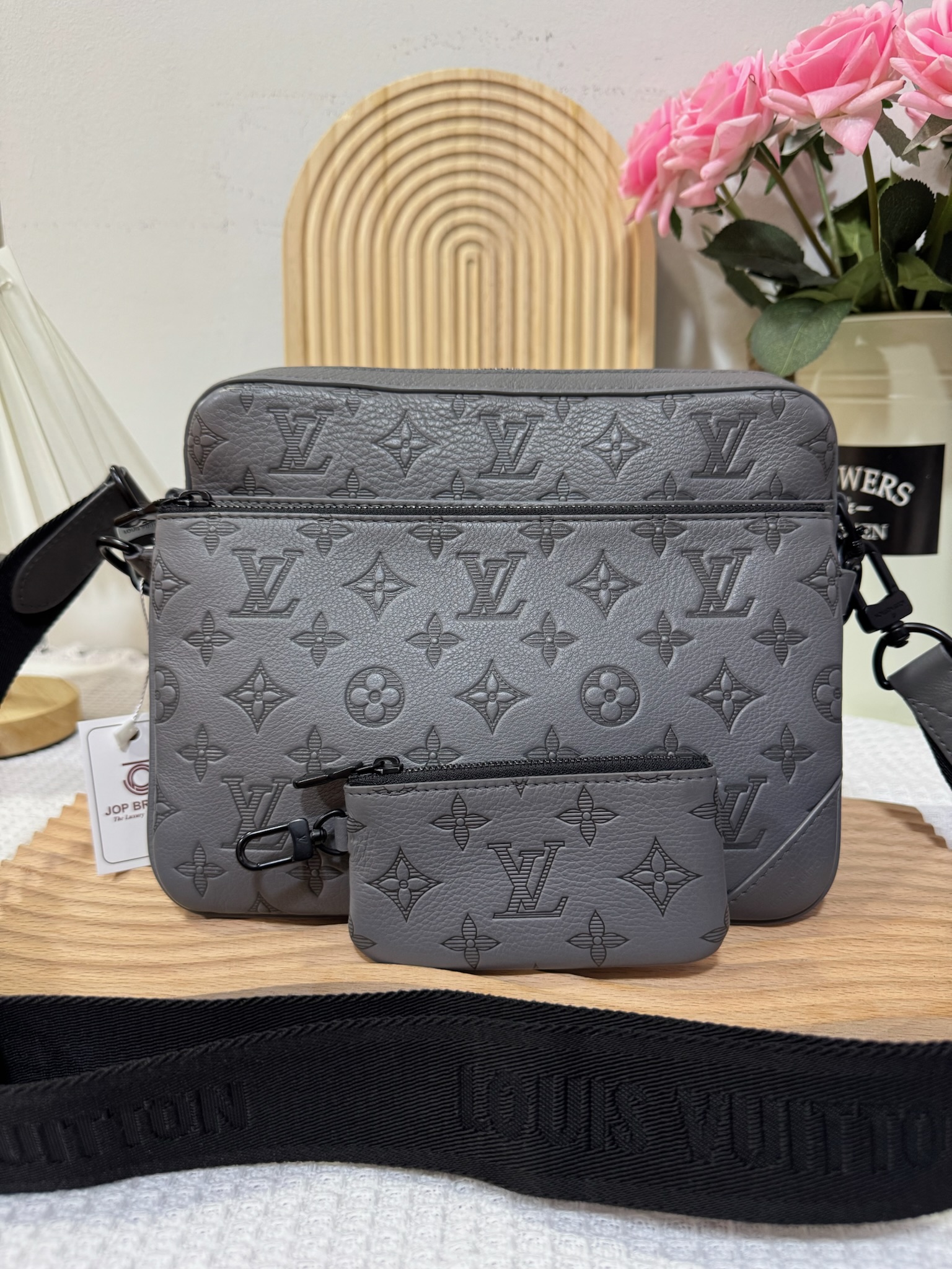 LV Trio Messenger Bag 94 New