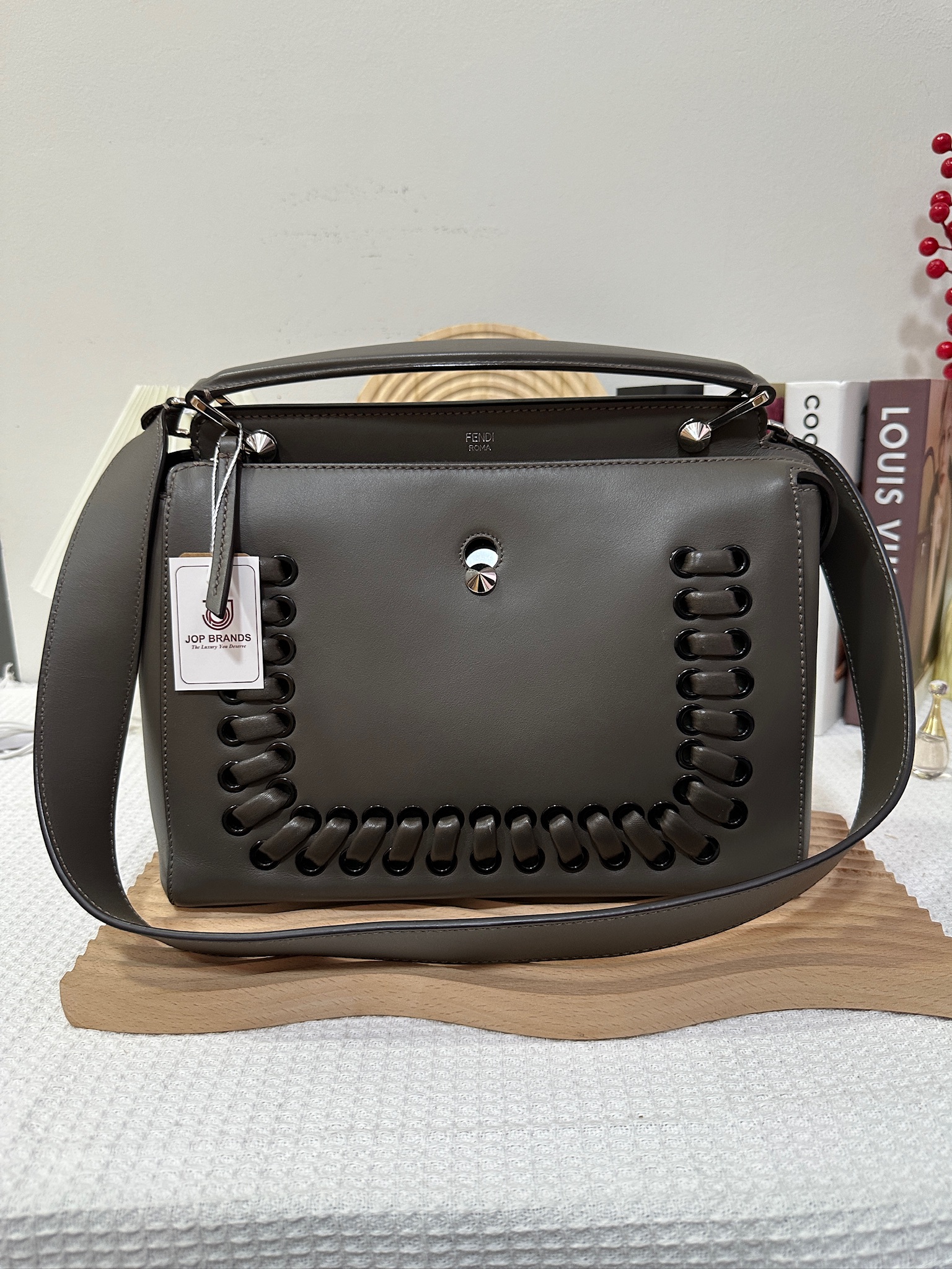Fendi Dot Com Slingbag 93 New