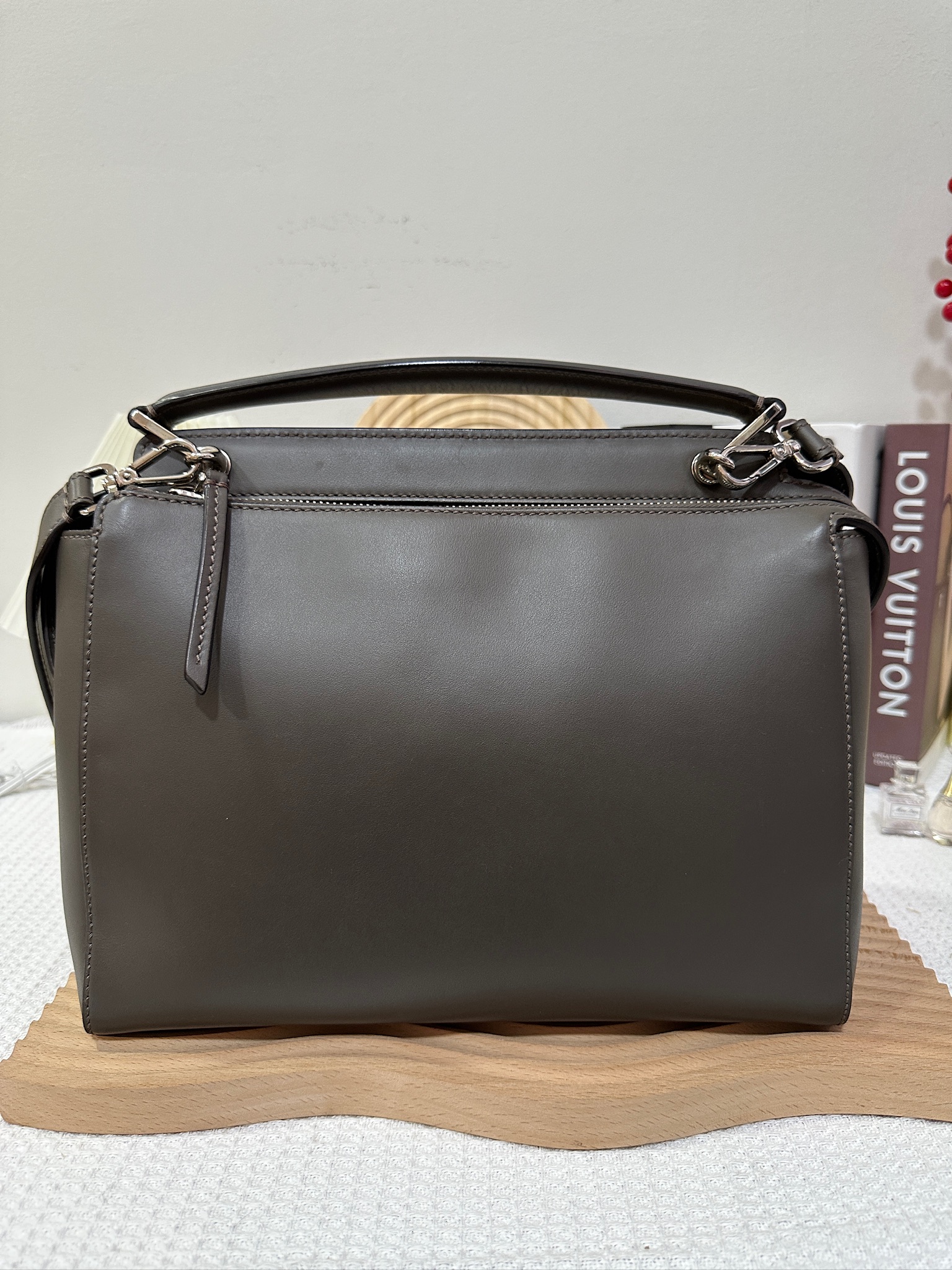 Fendi Dot Com Slingbag 93 New - Image 3