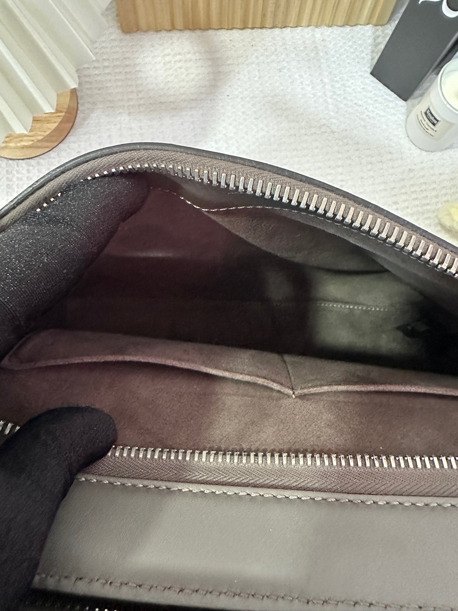 Fendi Dot Com Slingbag 93 New - Image 10