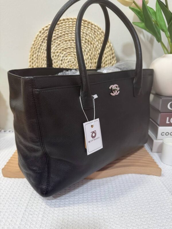 Chanel Executive Tote 95 New - Image 5