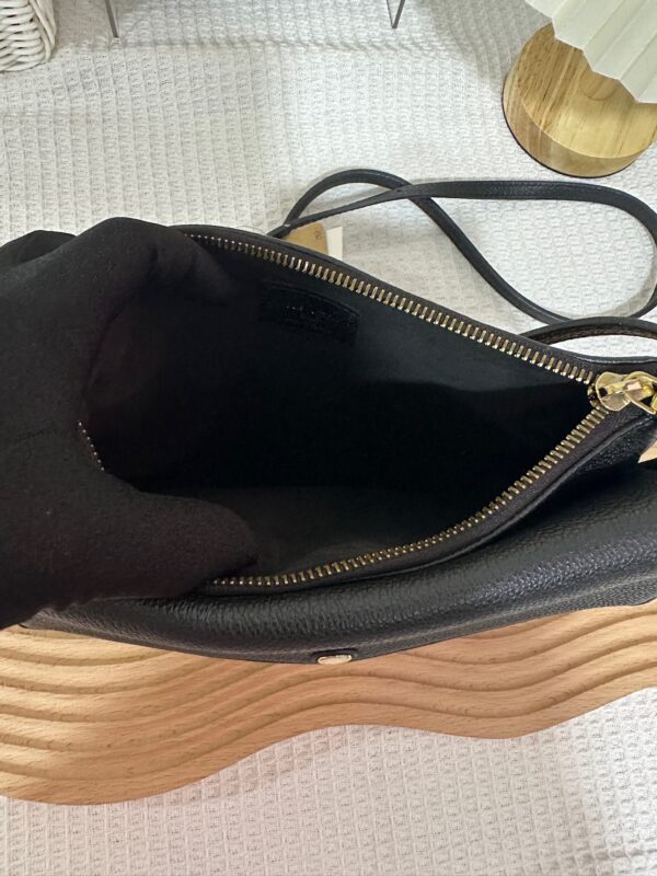 LV Empreinte Twice Bag 93 New - Image 10