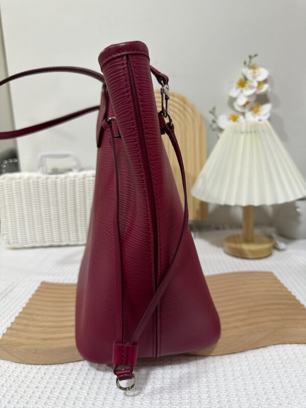 LV Epi Neverfull MM Maron 94 New - Image 5