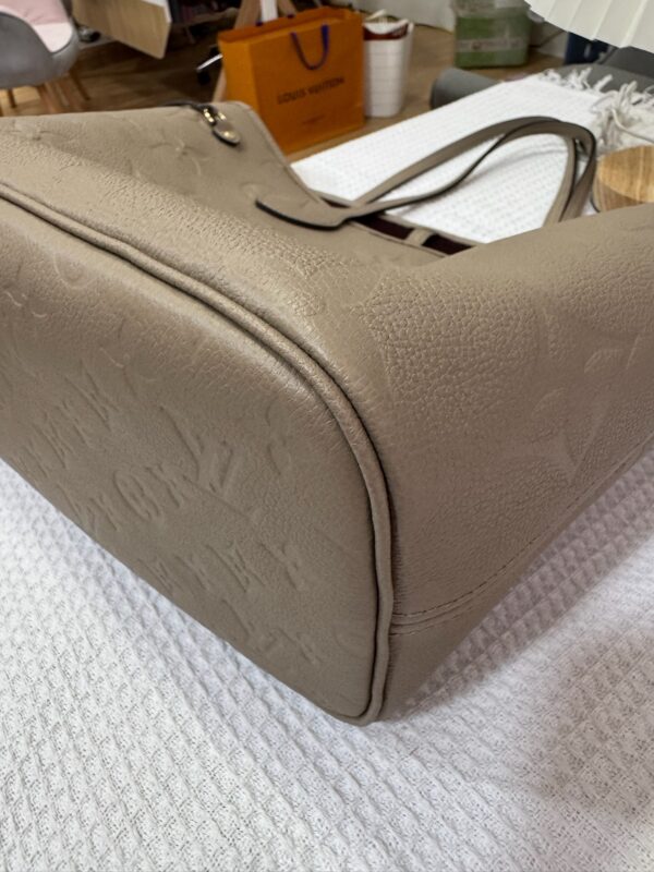 LV Empreinte Neverfull MM 95 New - Image 8