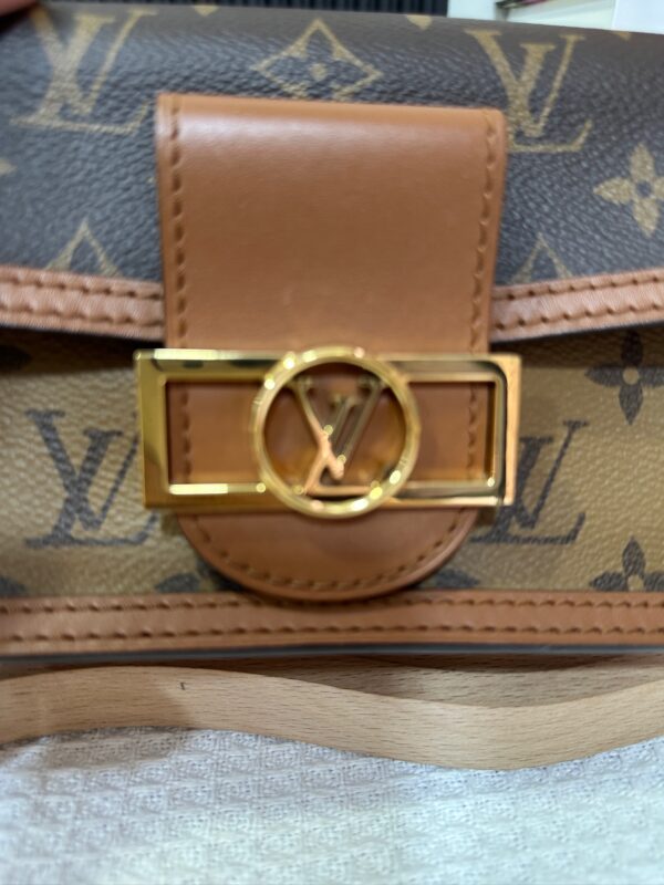 LV Dauphine Chain WOC 94 New - Image 9