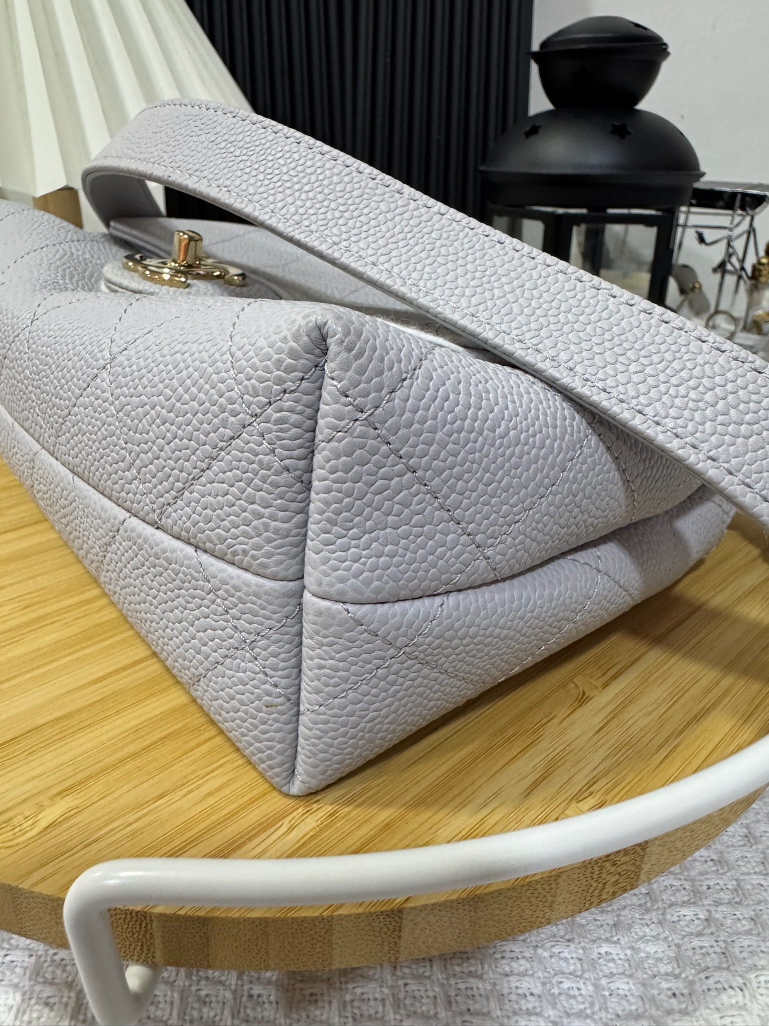 Chanel City Walk Flap Bag 95 New - Image 8