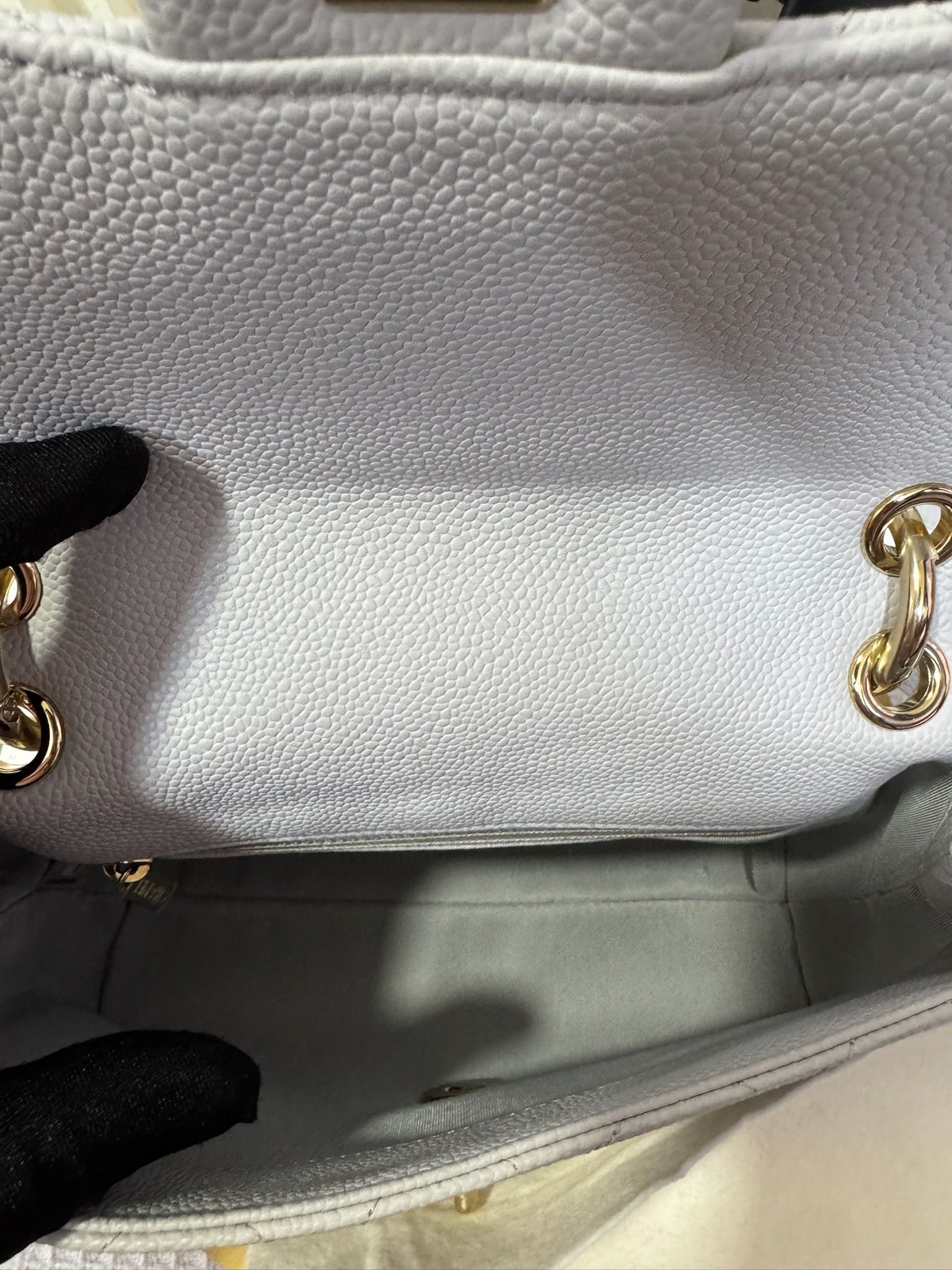 Chanel City Walk Flap Bag 95 New - Image 9