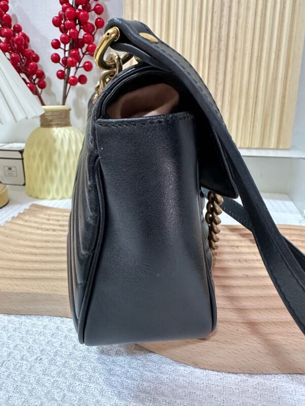 Gucci Marmont Small Shoulder Bag 95 New - Image 5