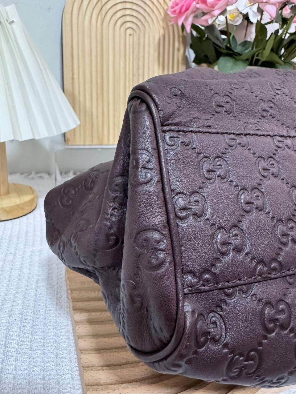 Gucci Sukey Tote Bag 93 New - Image 7