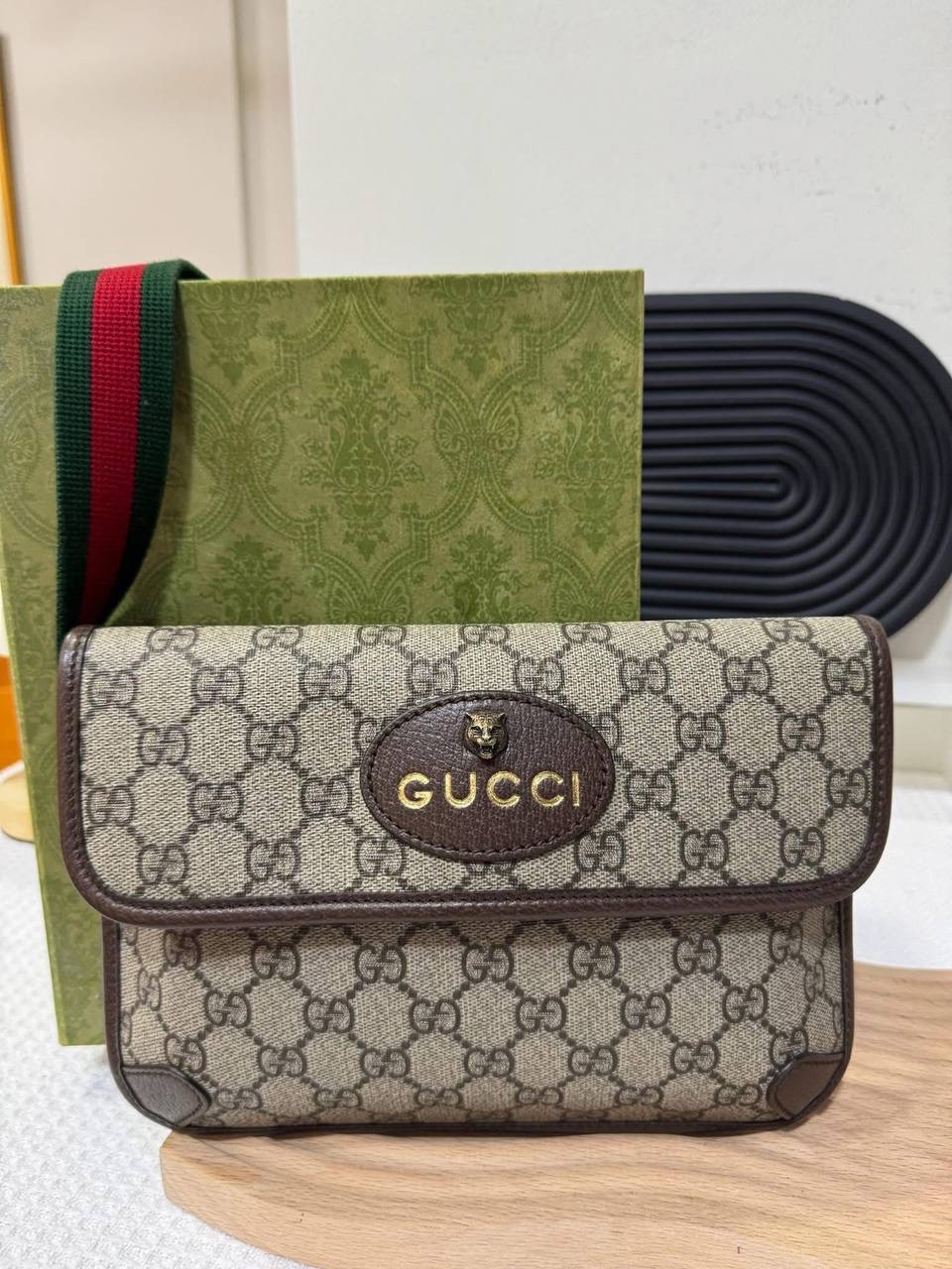 Gucci Supreme Belt Bag 95 New