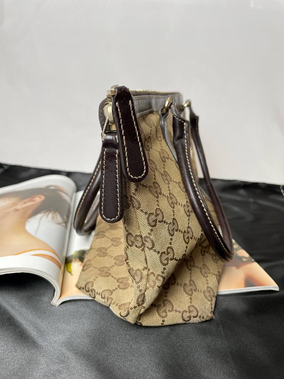 Gucci Horsebit Zipped Tote 85 New - Image 4