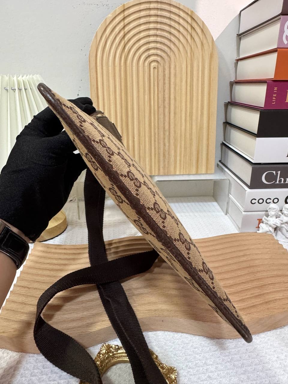 Gucci Supreme Messenger 90 New - Image 6