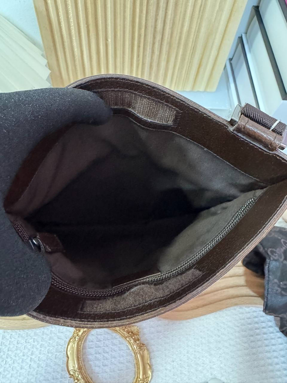 Gucci Supreme Messenger 90 New - Image 9