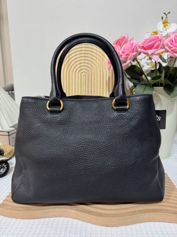 Prada Vitello Phenix Leather Tote 90 New - Image 3