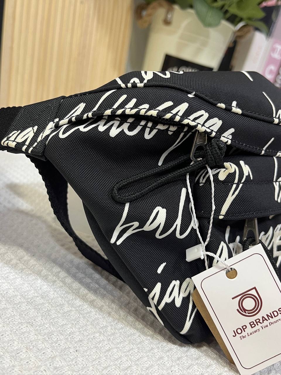 Balenciaga Bumbag 92 New - Image 6