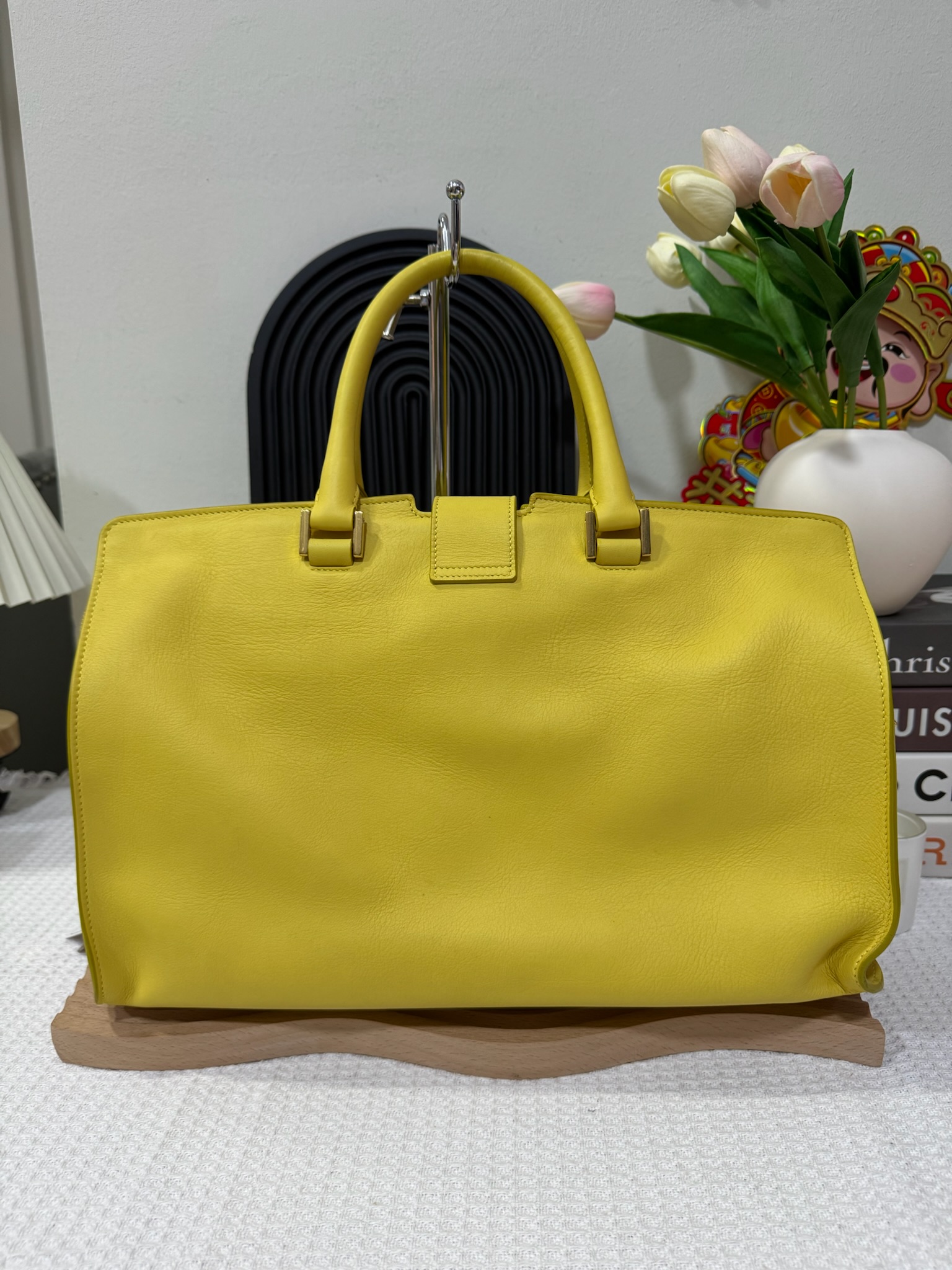 YSL Chyc Cabas Y bag Yellow 90 New - Image 3
