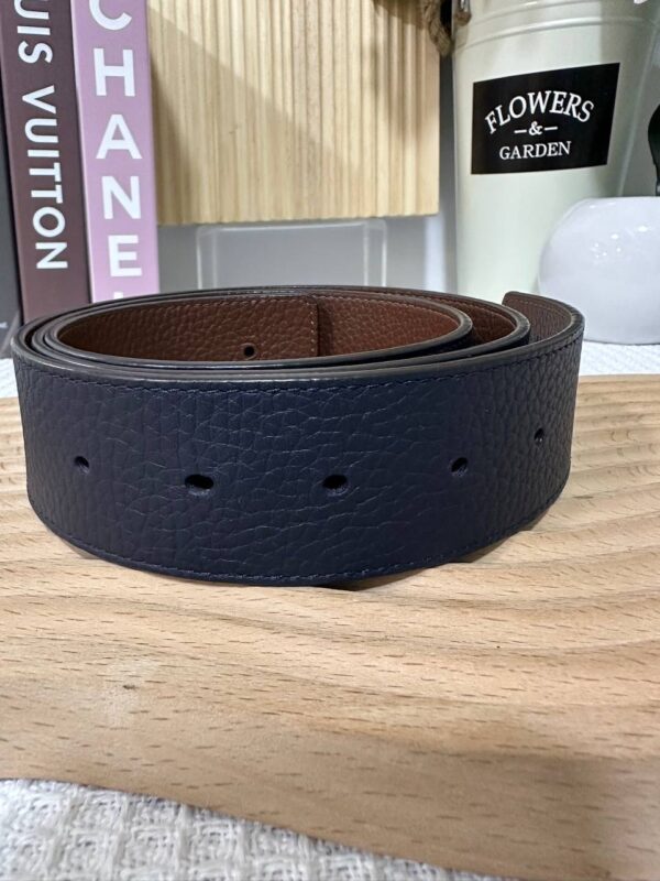 LV Mens Belt Deep Blue and Brown 95 New - Image 3