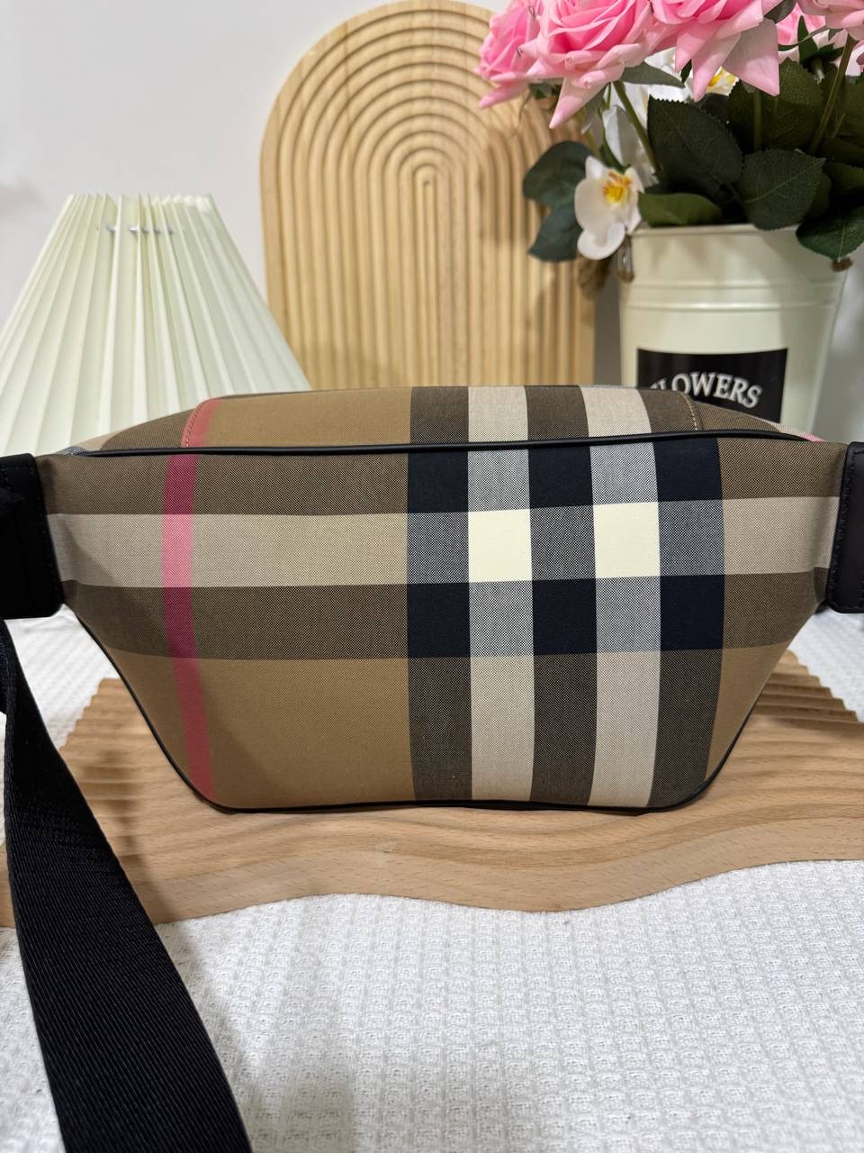 Burberry Classic Bumbag 100 New - Image 3