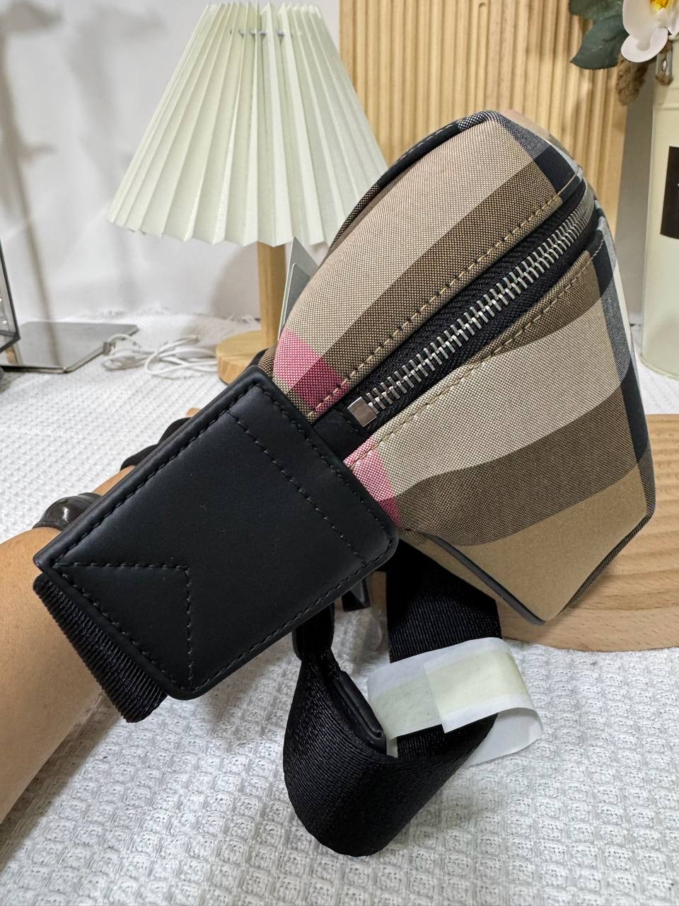 Burberry Classic Bumbag 100 New - Image 4