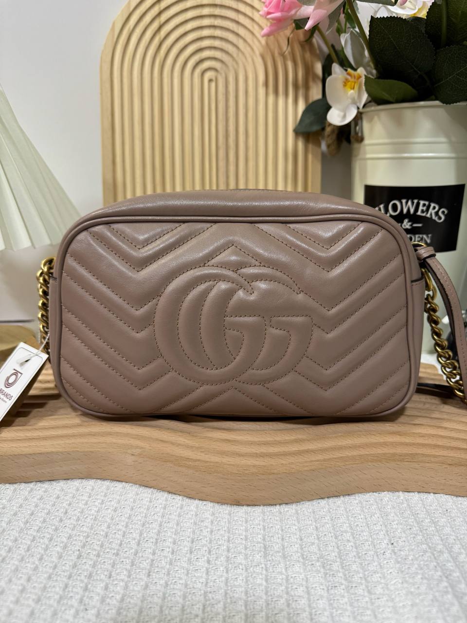 Gucci Marmont Camera Bag 95 New - Image 3
