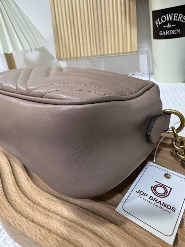 Gucci Marmont Camera Bag 95 New - Image 8