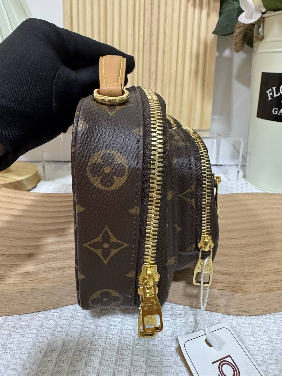 LV Monogram Utility Crossbody 95 New - Image 5