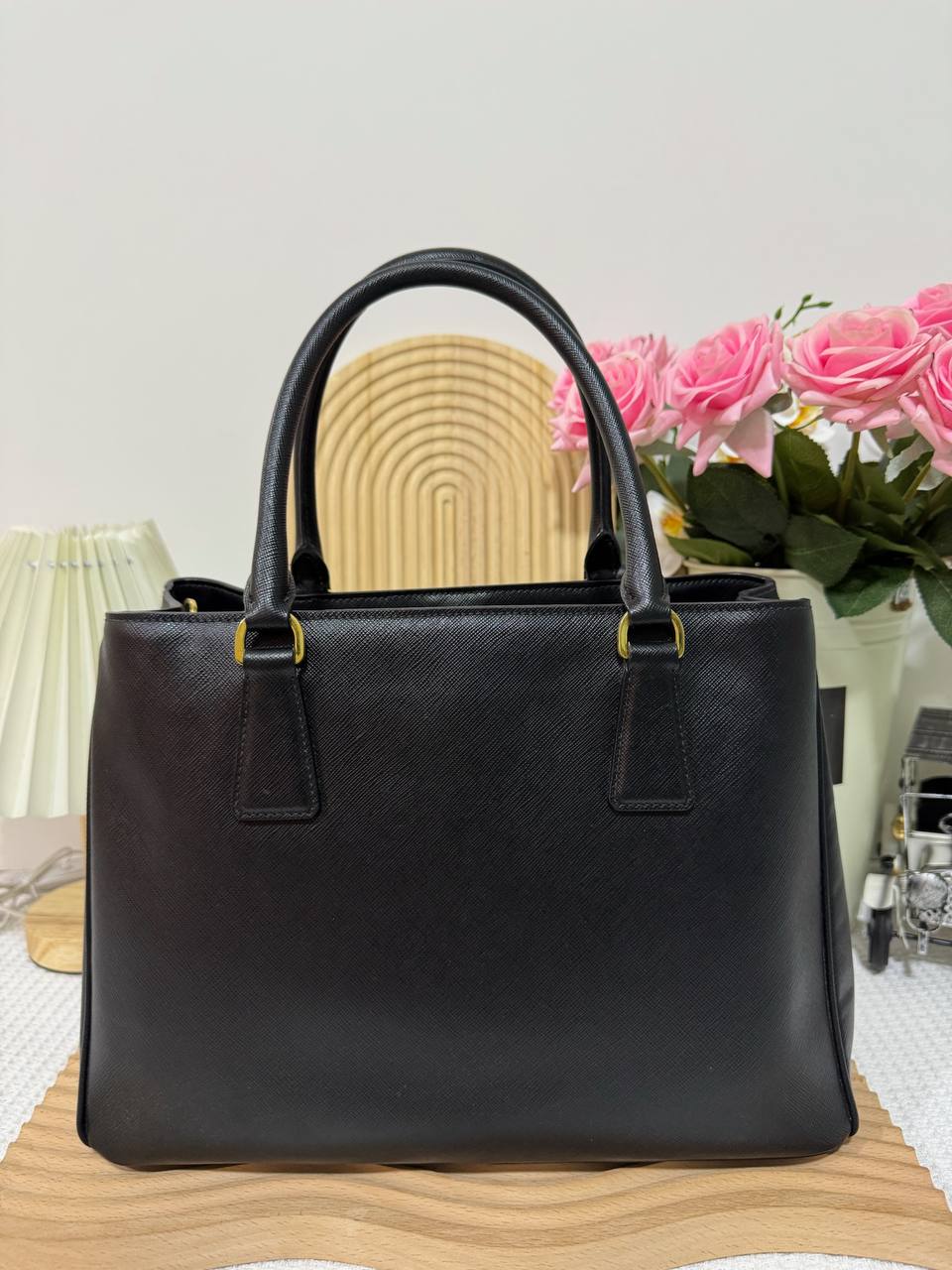Prada Saffiano Lux Convertable Tote 95 New - Image 3