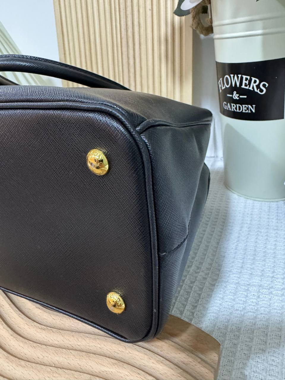 Prada Saffiano Lux Convertable Tote 95 New - Image 8