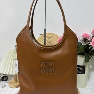 Miu Miu Ivy Leather Hobo Bag 99 New